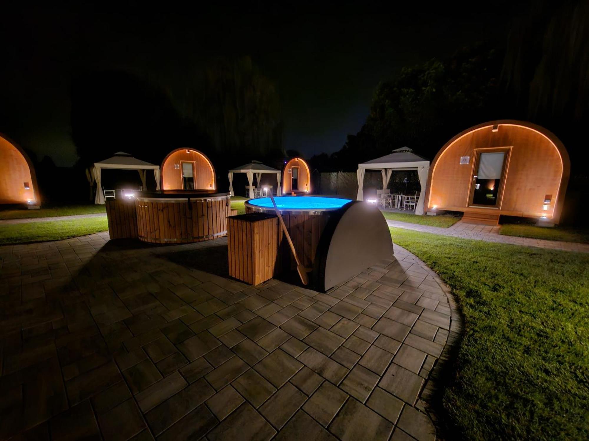 Glamour & - Free Hot Tub E Sauna