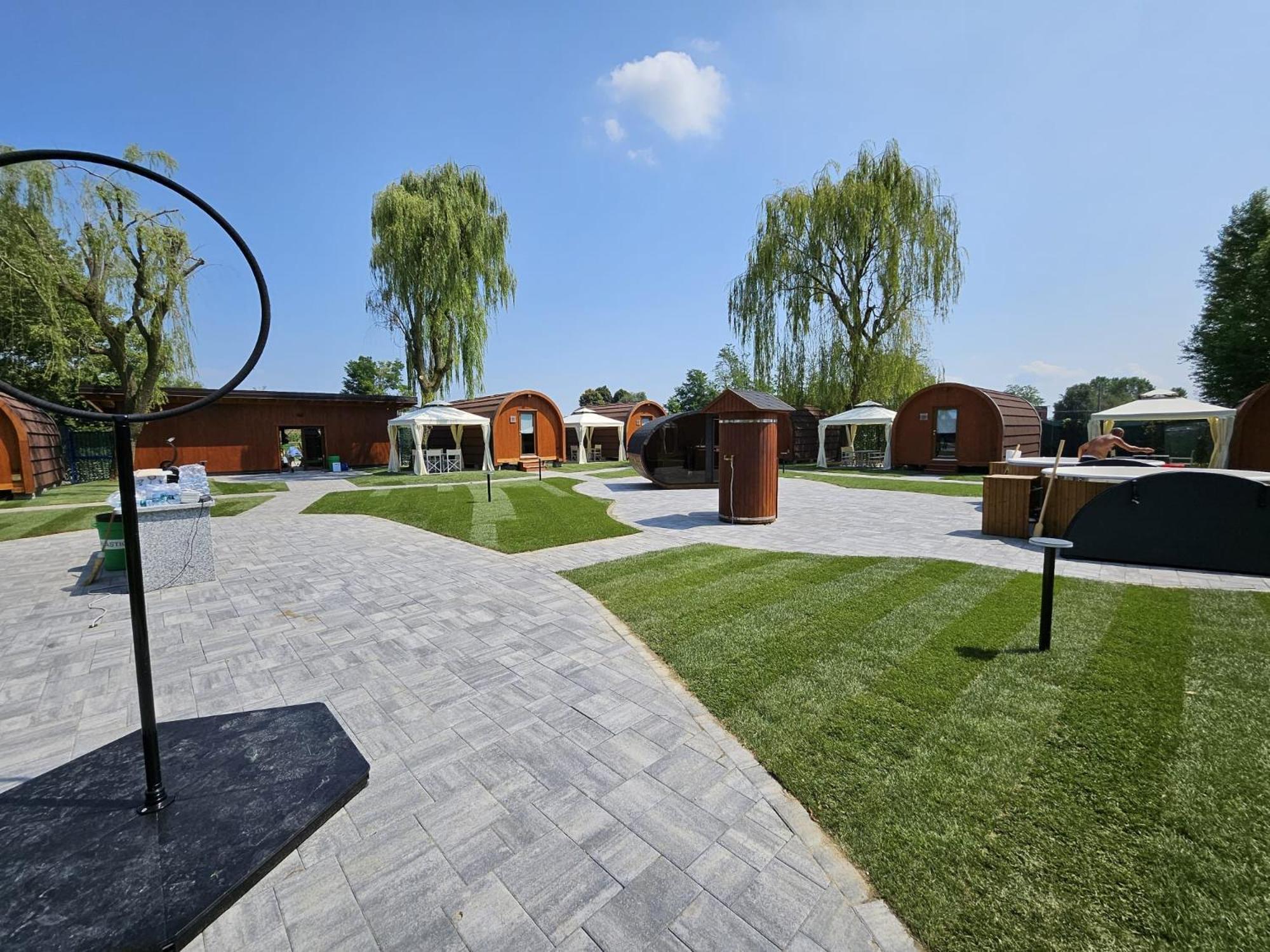 Lodge Glamour & - Free Hot Tub E Sauna *